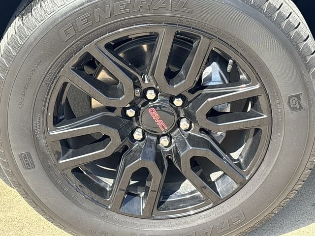 Used 2023 GMC Sierra 1500 Elevation RWD image 10