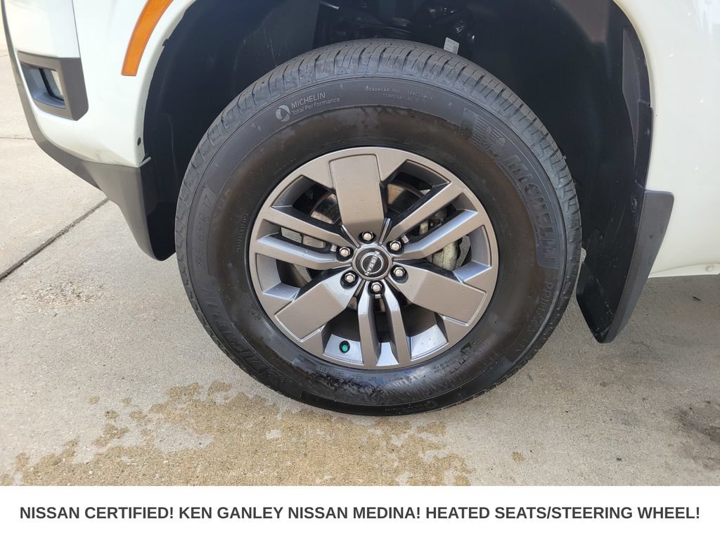 Certified 2025 Nissan Frontier SV w/ SV Convenience Package AWD/4WD image 18