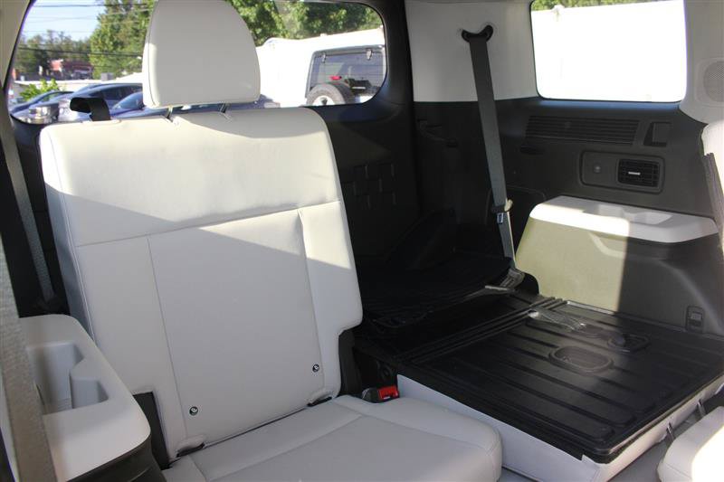 Used 2025 Hyundai Santa Fe Calligraphy FWD image 17