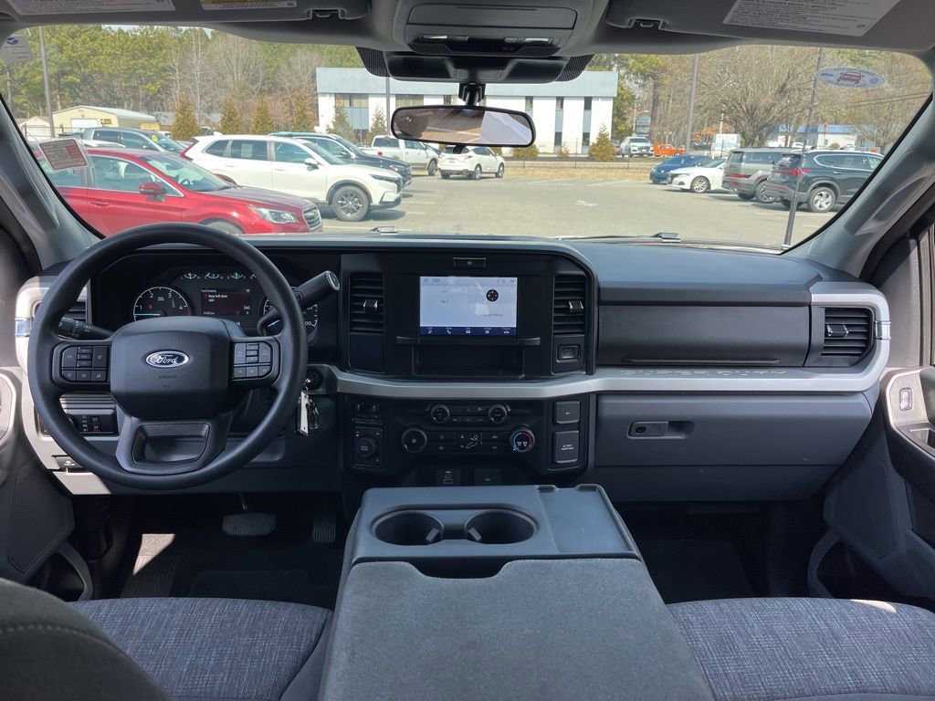 Certified 2025 Ford F250 XLT image 8