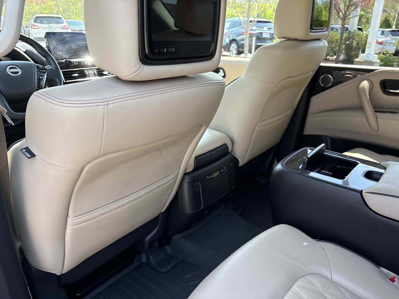 Used 2022 Nissan Armada Platinum w/ Captain's Chairs Package image 32