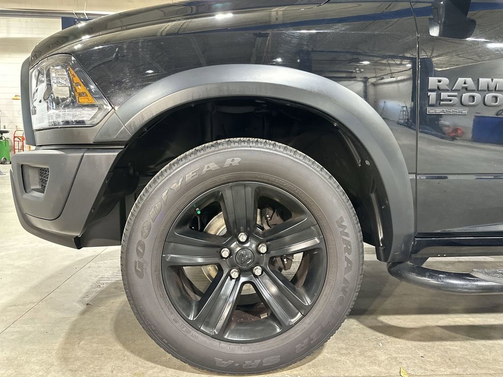 Used 2022 RAM 1500 Classic Warlock w/ Warlock Decor Package image 18