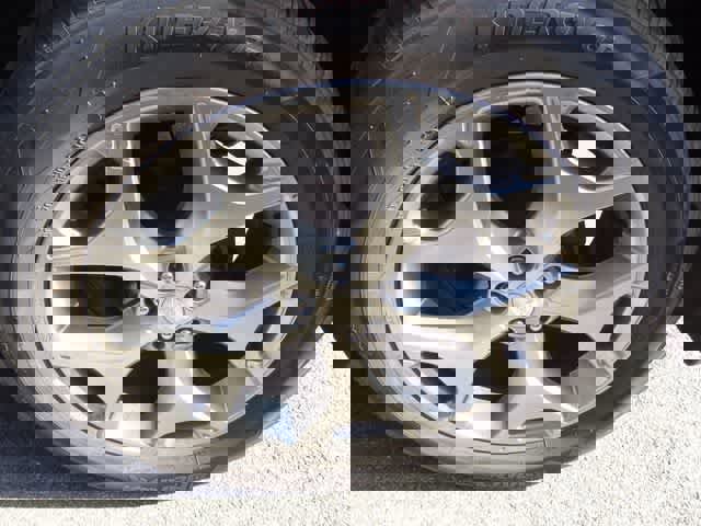 Used 2015 Subaru Forester 2.5i Touring w/ Eyesight & Navigation System image 9