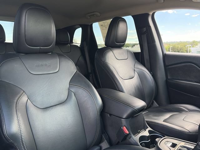 Used 2016 Jeep Cherokee Limited FWD image 34