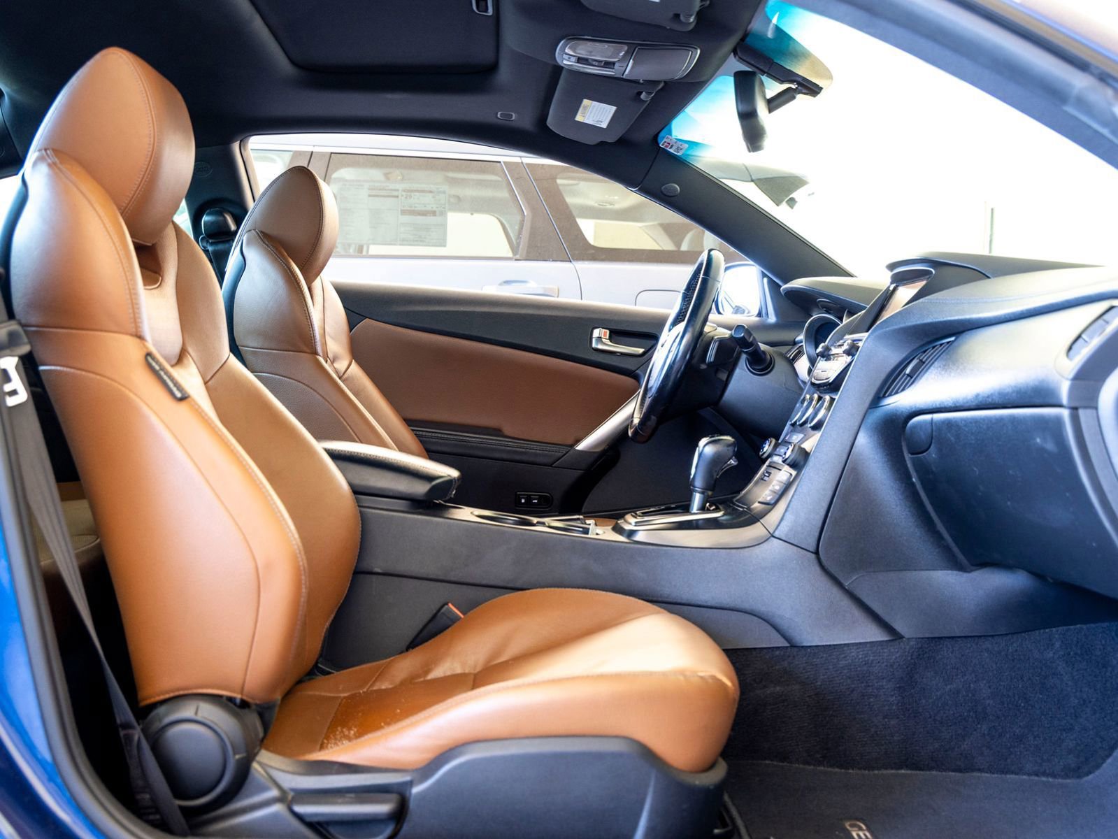 Used 2016 Hyundai Genesis Coupe 3.8 image 25