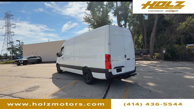 Used 2025 Mercedes-Benz Sprinter 2500 image 6