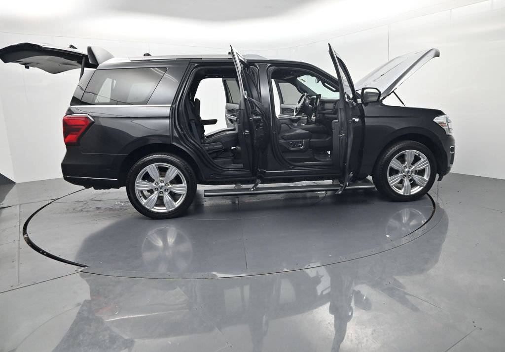 Used 2023 Ford Expedition Platinum AWD/4WD image 54