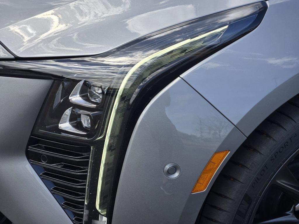 New 2026 Cadillac CT5 V w/ Technology Package AWD/4WD image 6