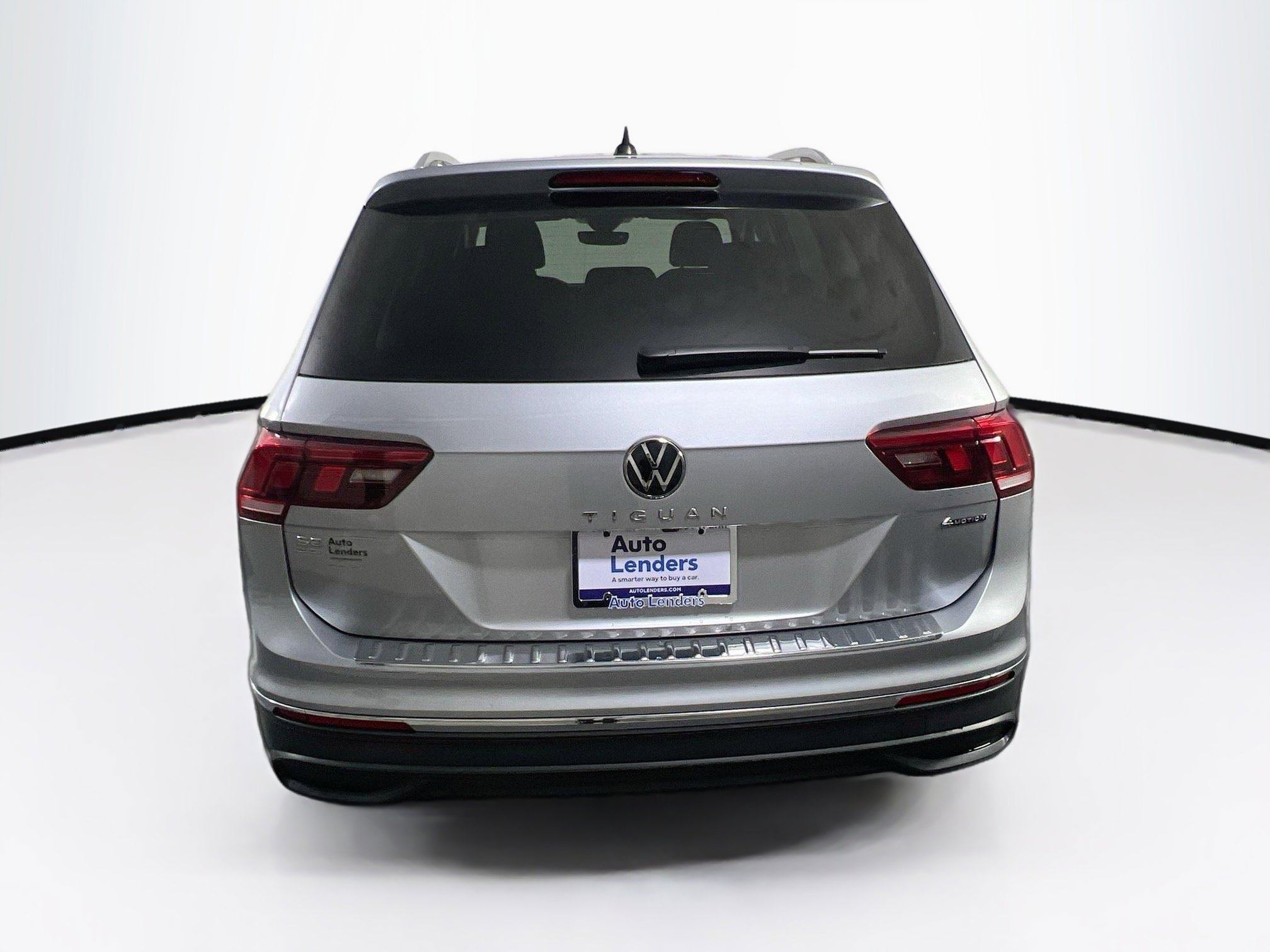 Used 2022 Volkswagen Tiguan SE AWD/4WD image 6