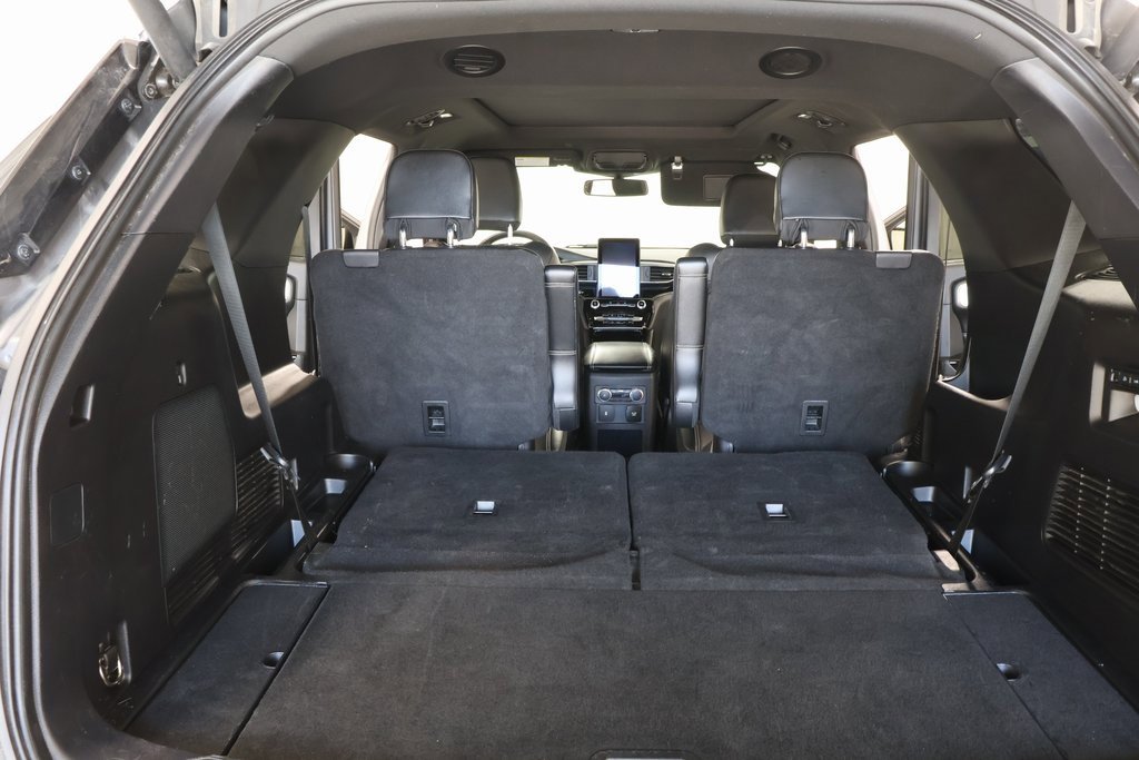 Used 2021 Ford Explorer ST w/ Premium Technology Package image 31