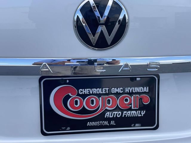 Used 2023 Volkswagen Atlas Cross Sport SEL Premium R-Line image 10