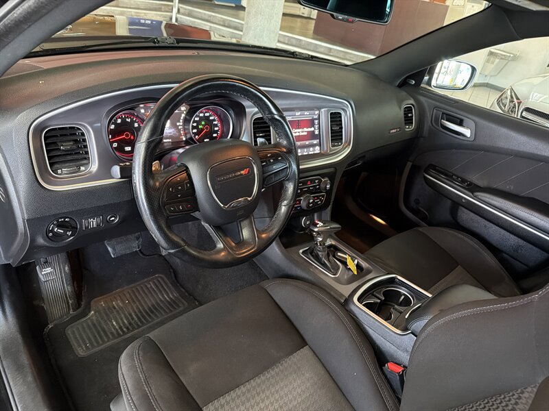 Used 2020 Dodge Charger Scat Pack RWD image 11