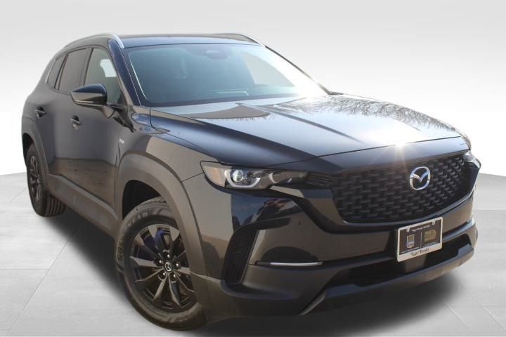 Certified 2025 MAZDA CX-50 2.5 Hybrid w/ Preferred Pkg image 3