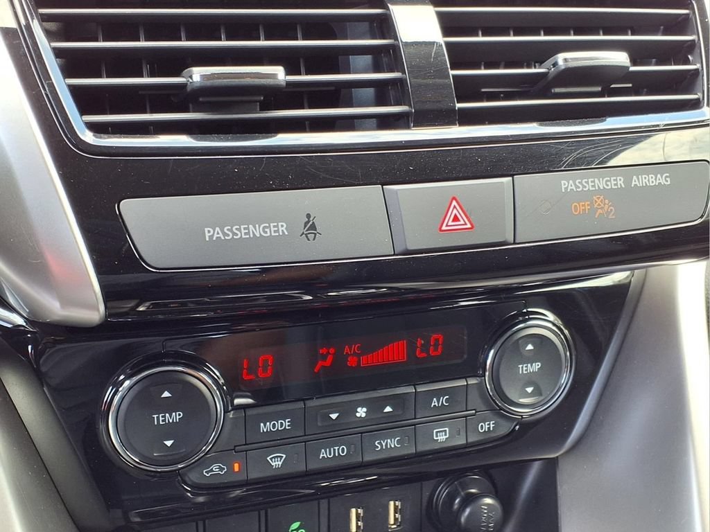 Used 2024 Mitsubishi Eclipse Cross SE AWD/4WD image 12
