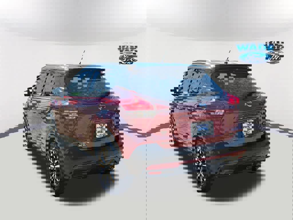 Used 2019 Nissan Kicks SR w/ SR Premium Package image 7