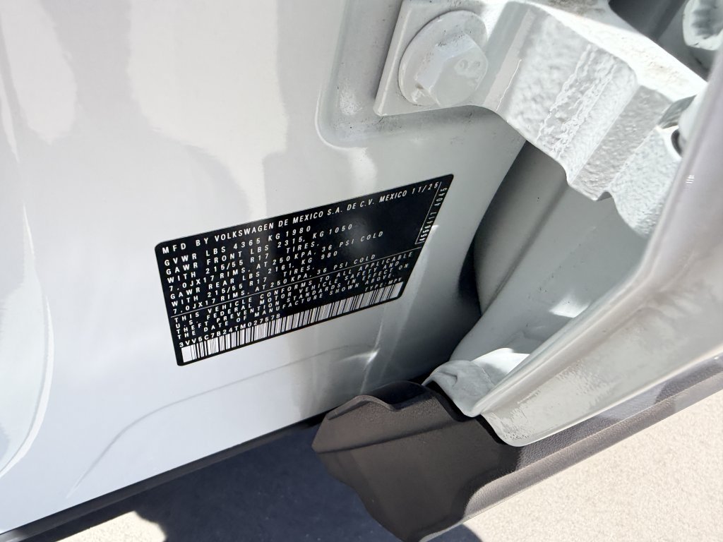 Used 2026 Volkswagen Taos S FWD image 43