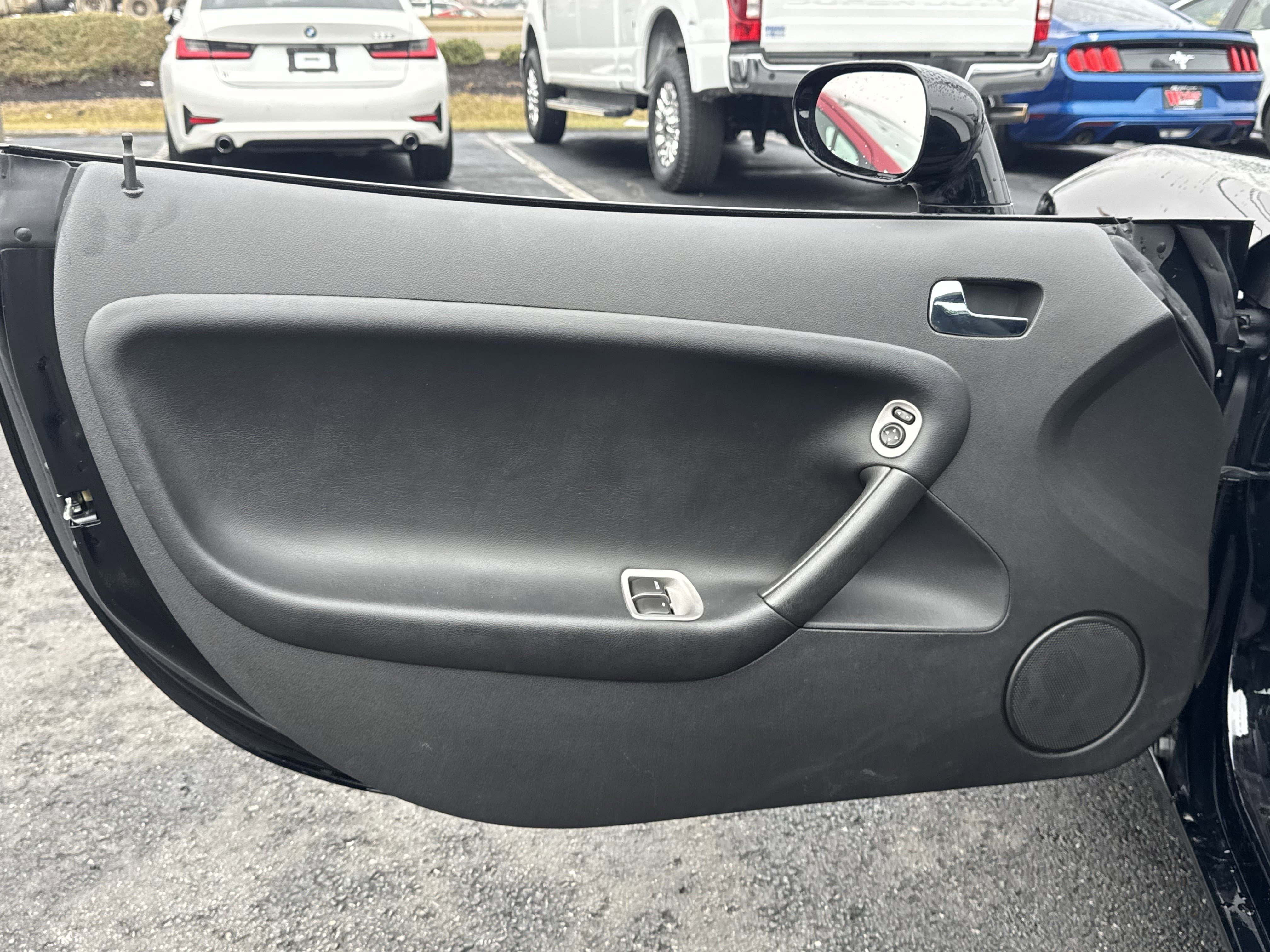 Used 2007 Pontiac Solstice Convertible w/ Premium Package image 22