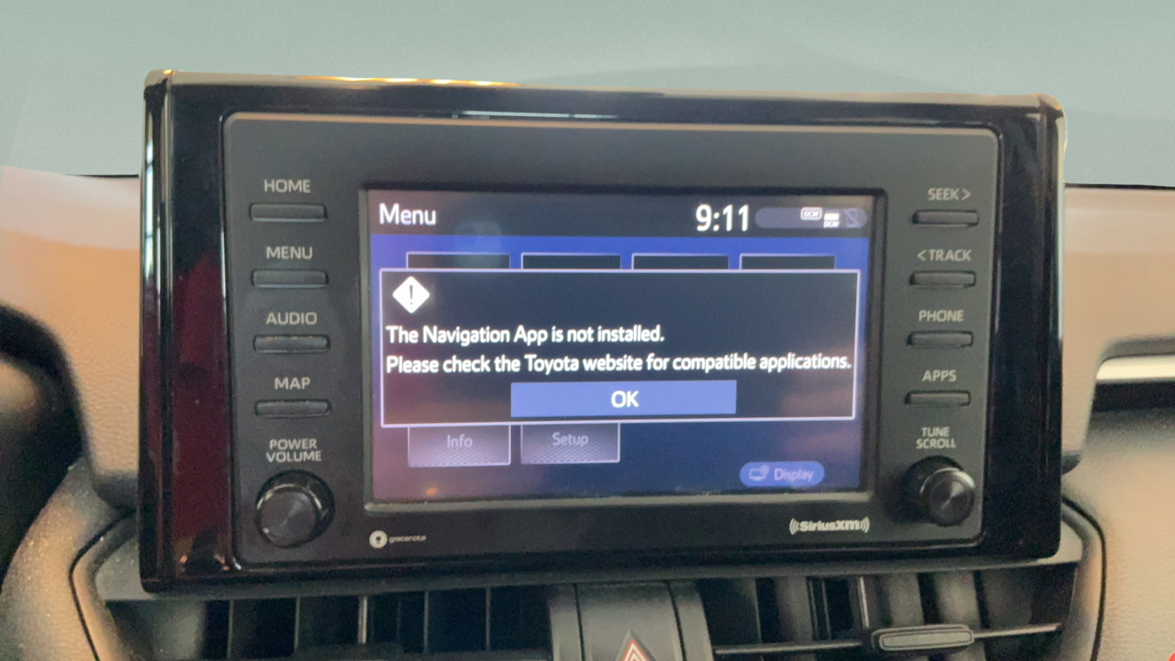Used 2022 Toyota RAV4 LE AWD/4WD image 15