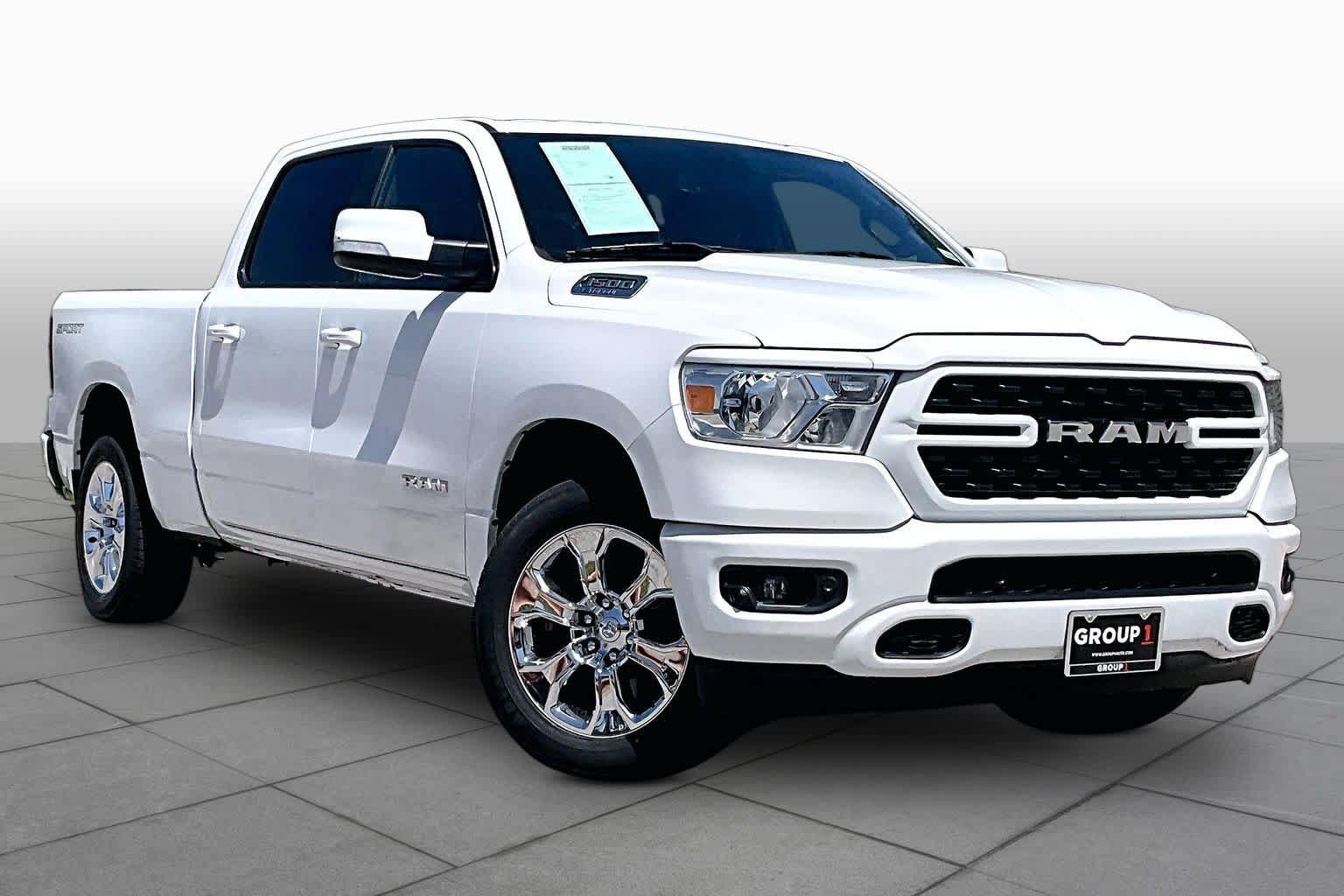 Used 2022 RAM 1500 Big Horn AWD/4WD image 3