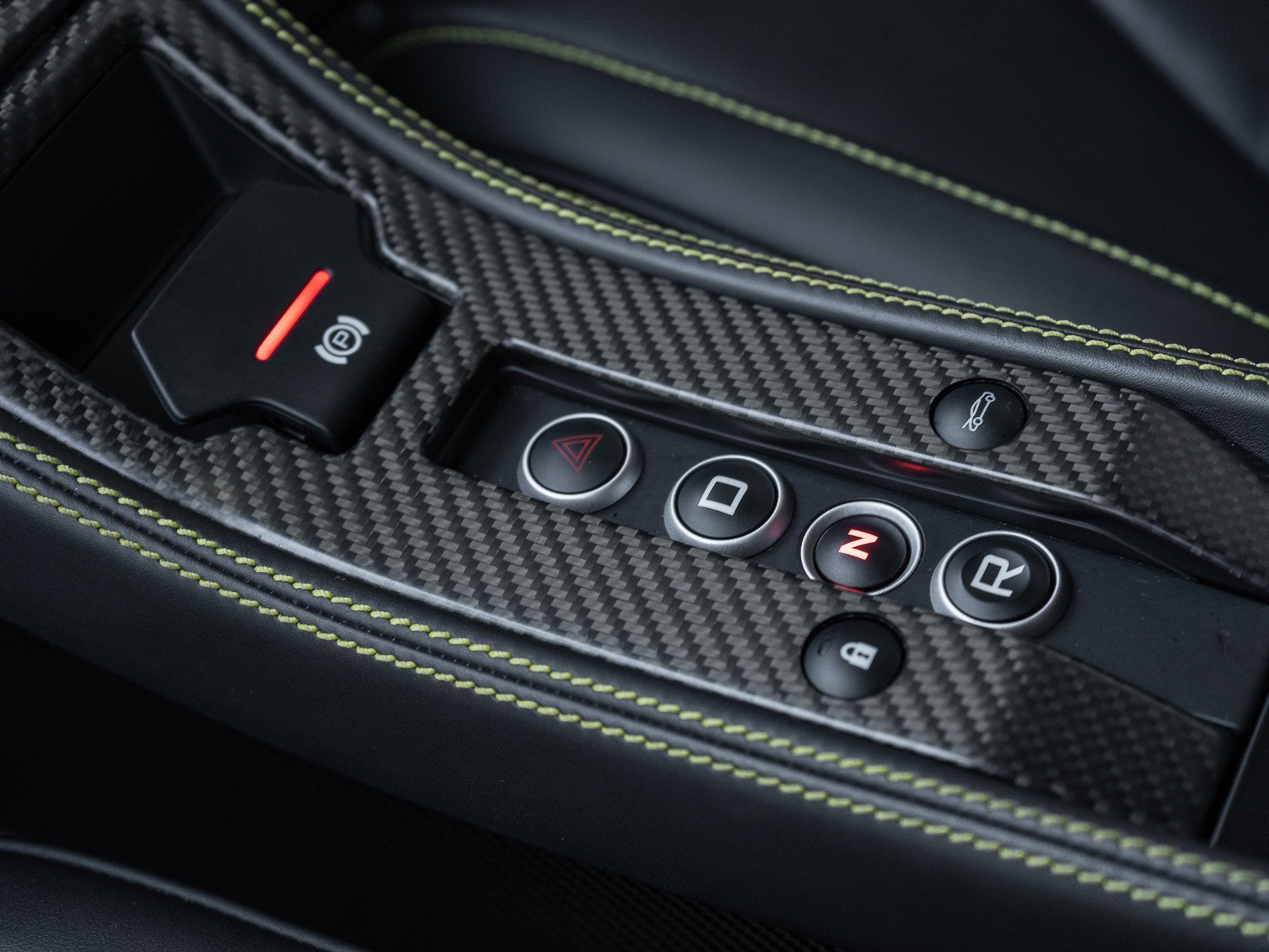 Used 2016 McLaren 675LT Coupe image 26