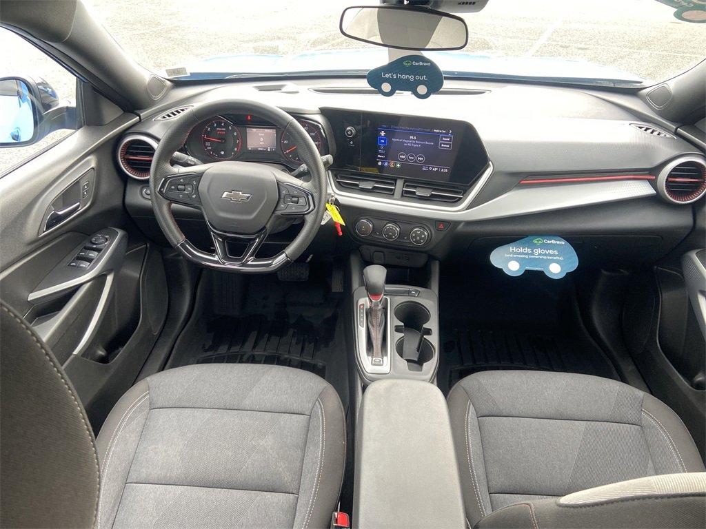 Certified 2024 Chevrolet Trax RS image 20