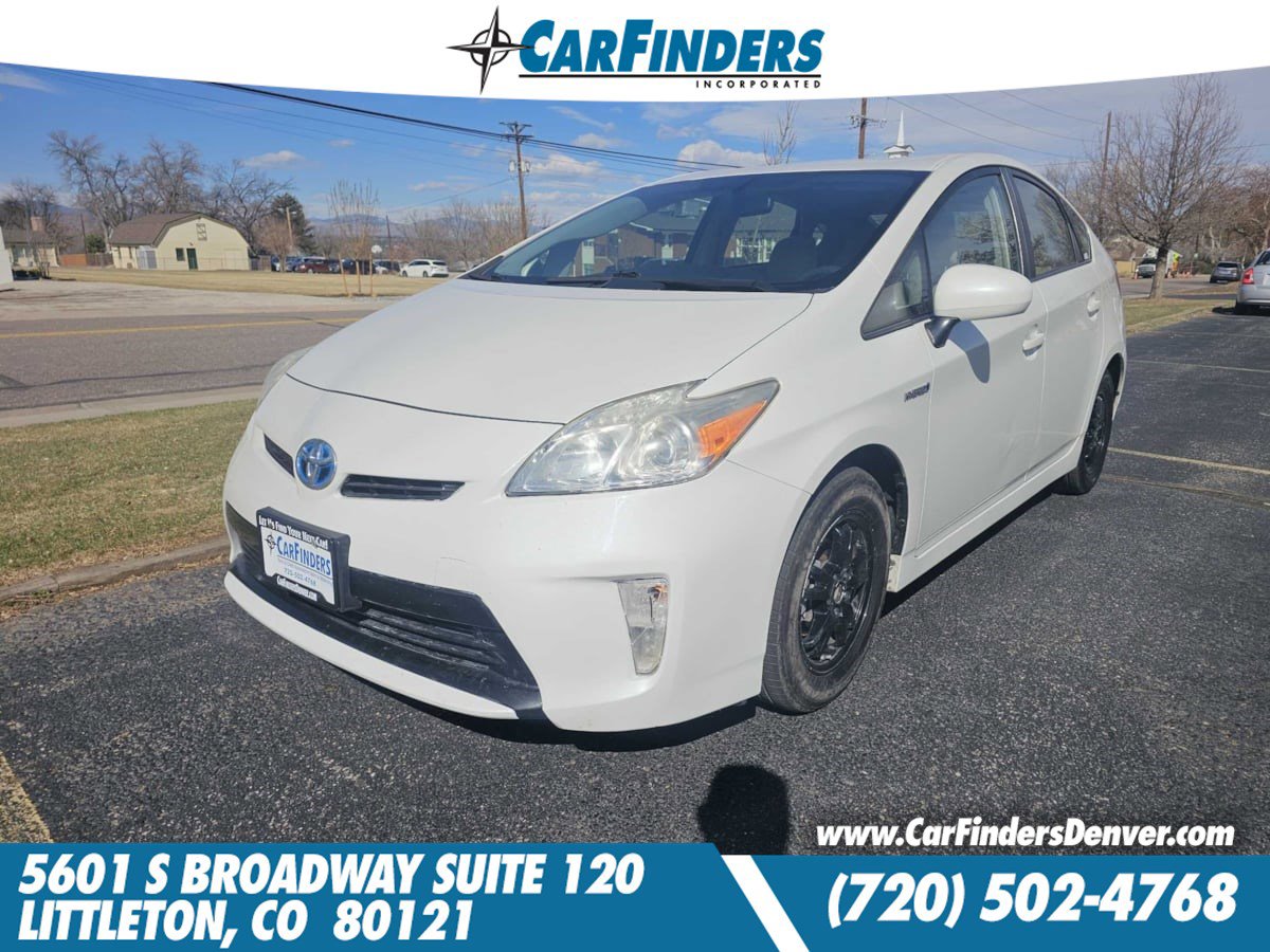 Used 2015 Toyota Prius Two FWD image 1