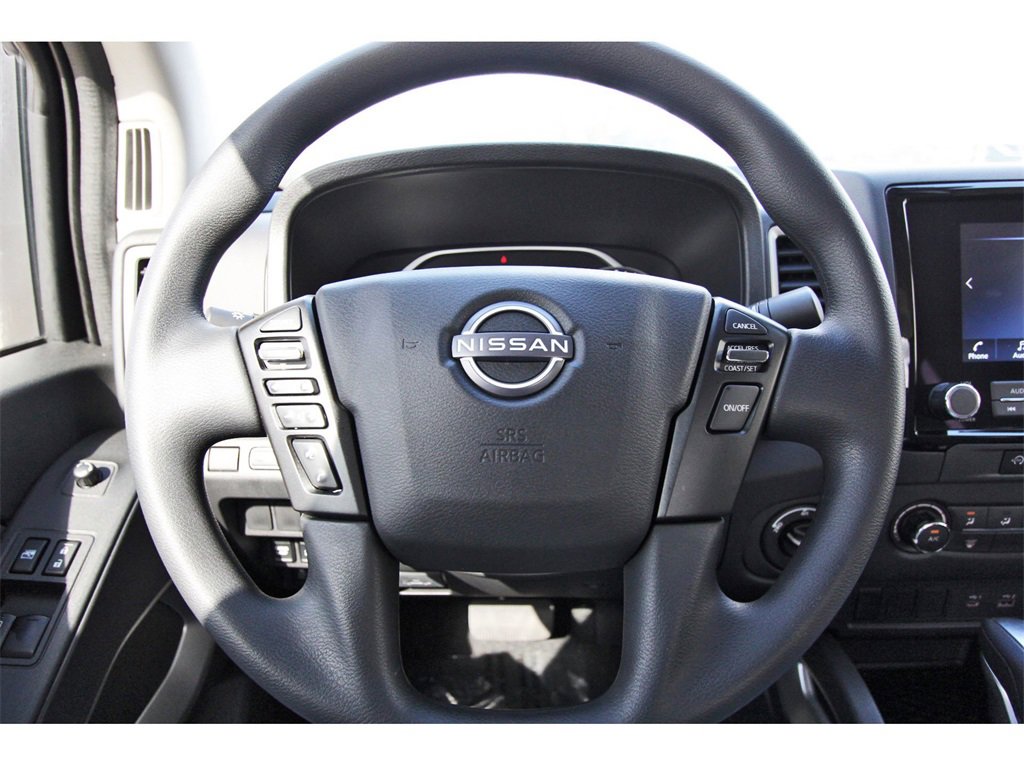 Certified 2024 Nissan Frontier SV image 11