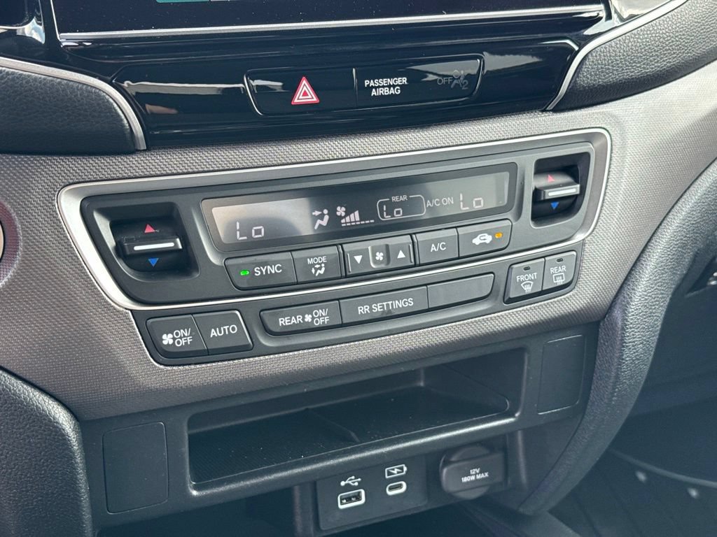 Used 2025 Honda Ridgeline Sport image 23