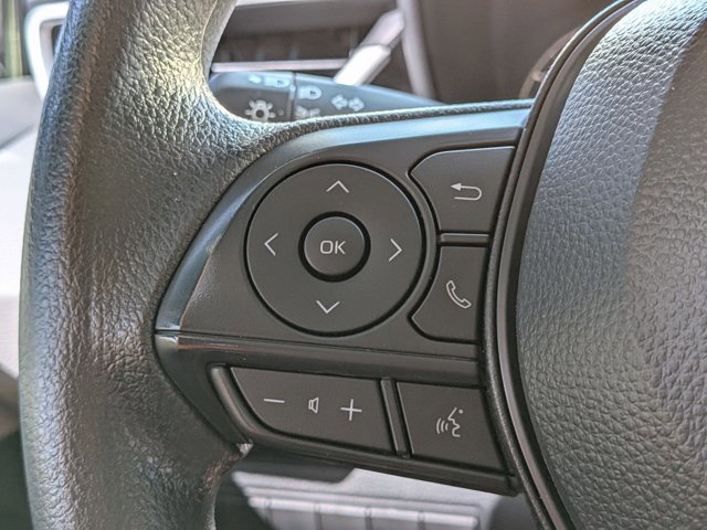 Used 2025 Toyota Corolla LE FWD image 11