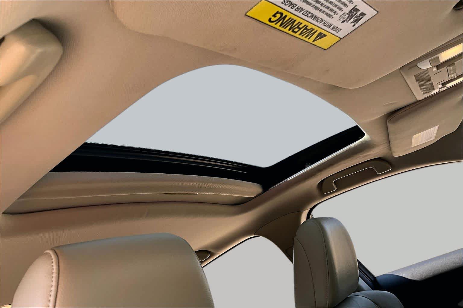 Used 2017 Acura ILX FWD image 14
