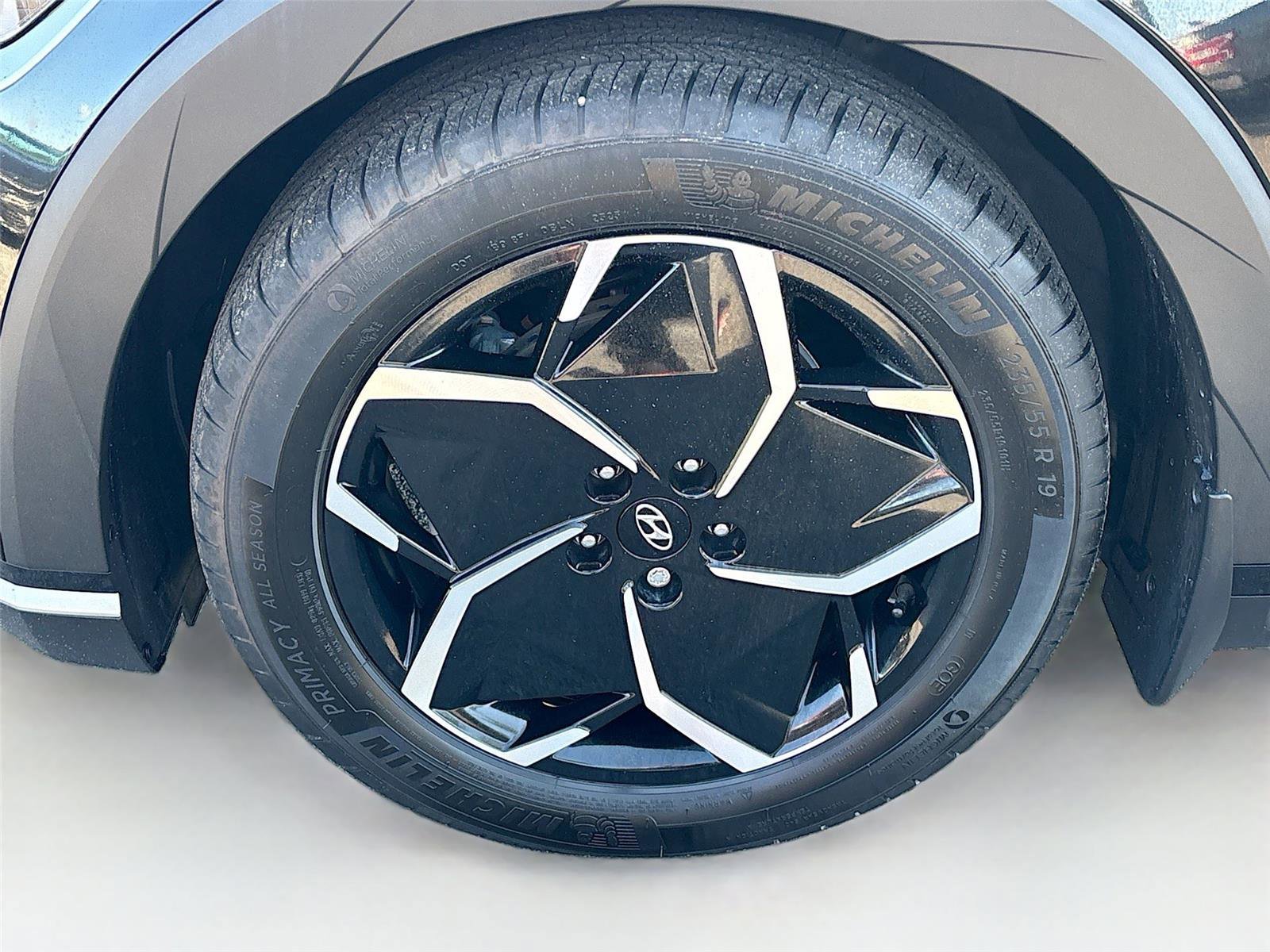 Used 2024 Hyundai Ioniq 5 SEL RWD image 30