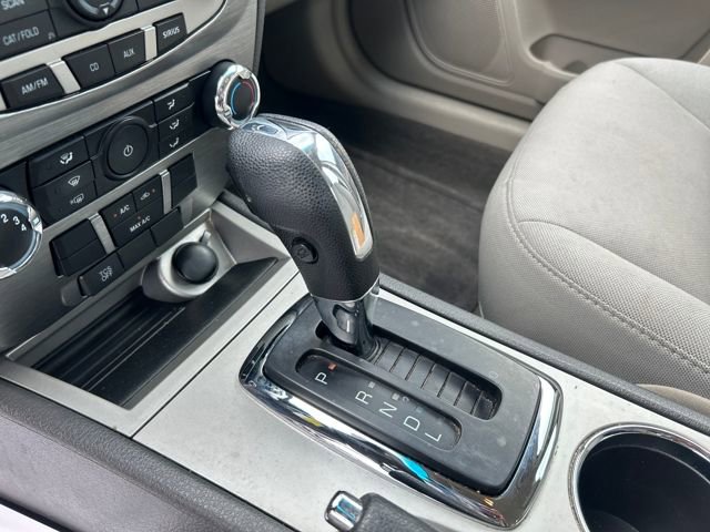 Used 2011 Ford Fusion S image 21