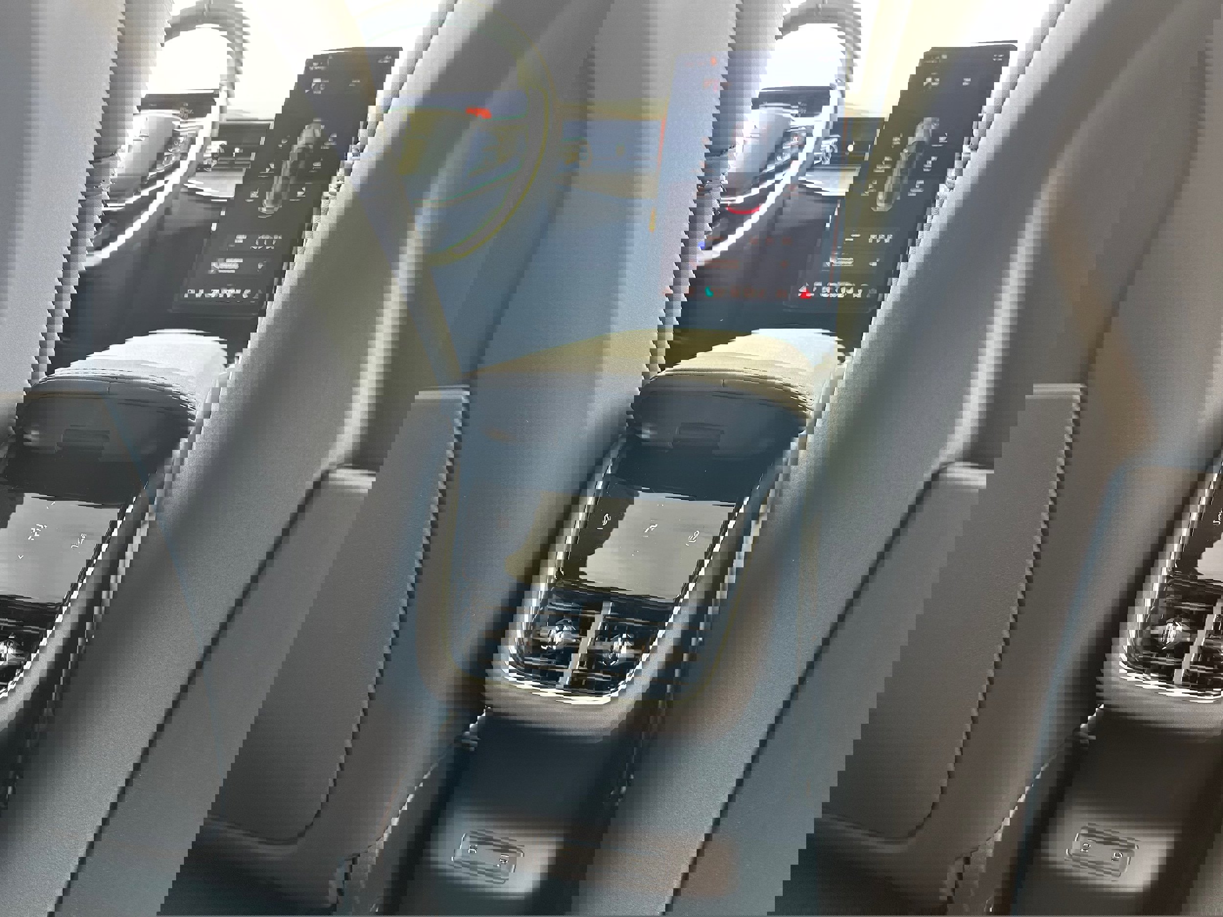 New 2025 Polestar Polestar 3 image 16