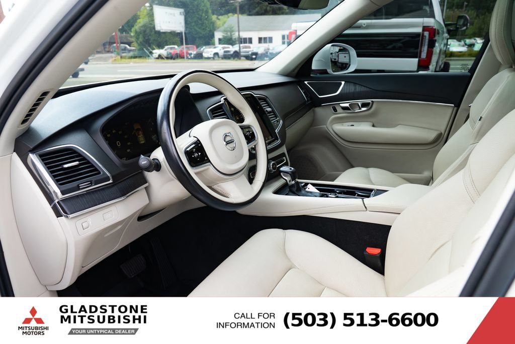 Used 2020 Volvo XC90 T6 Momentum w/ Protection Package Premier AWD/4WD image 19