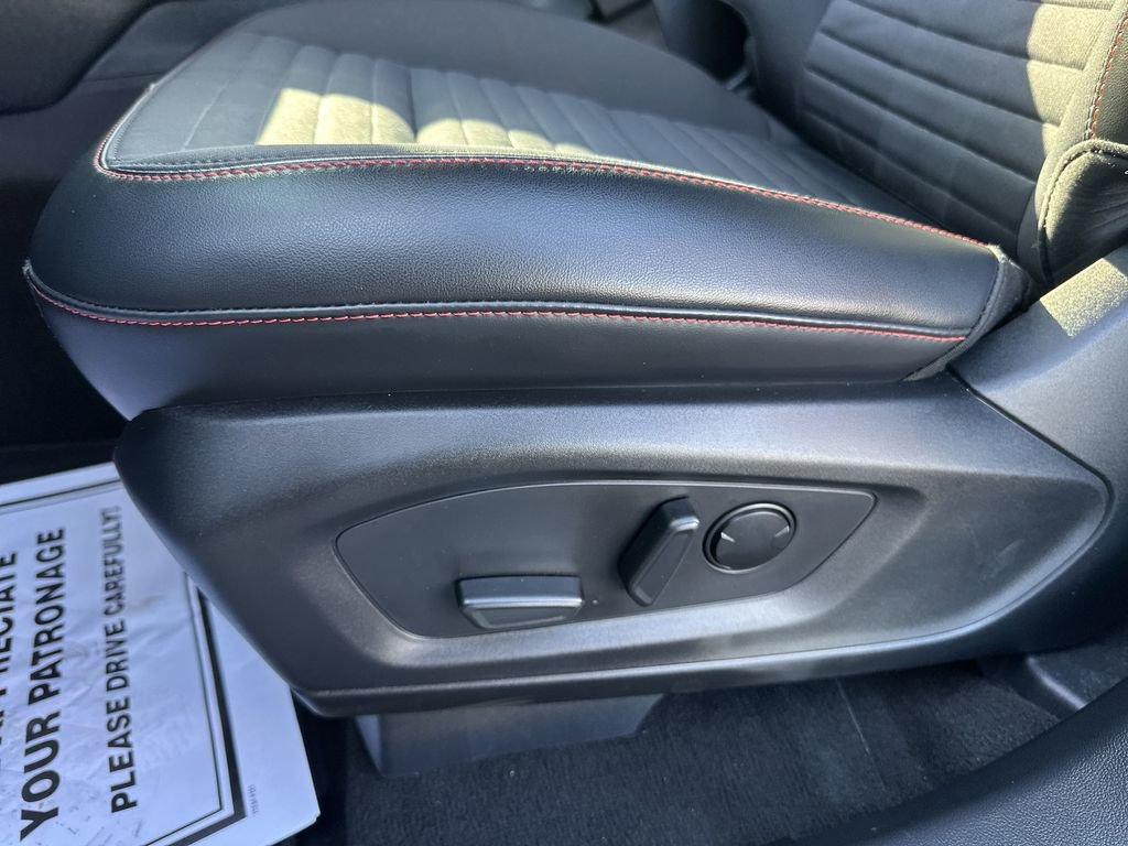 Used 2025 Ford Explorer ST-Line RWD image 12
