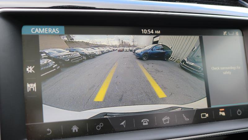 Used 2018 Jaguar F-PACE Prestige image 16