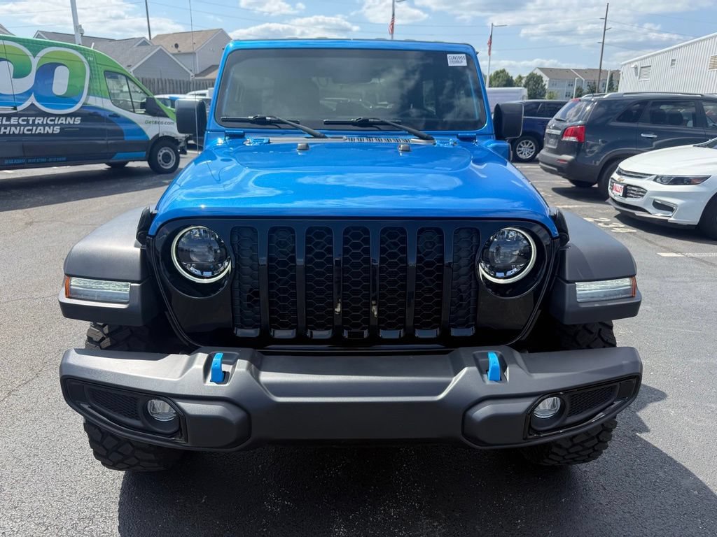 Used 2023 Jeep Wrangler Unlimited w/ Cold Weather Group AWD/4WD image 9