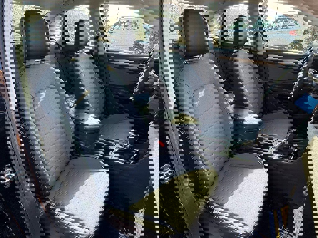 New 2025 Volkswagen Jetta SE image 12