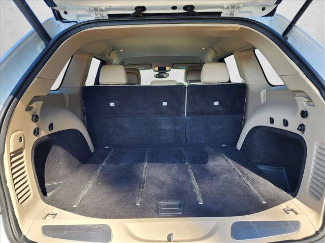 Used 2017 Jeep Grand Cherokee Limited RWD image 6