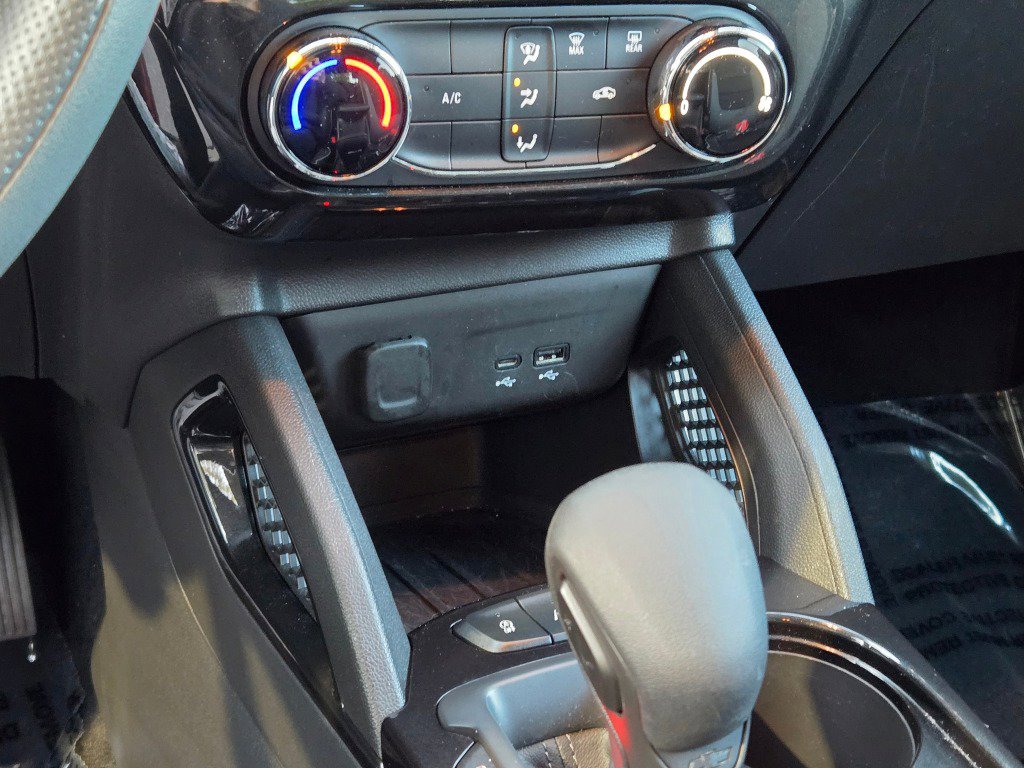 Used 2025 Chevrolet TrailBlazer LT FWD image 25