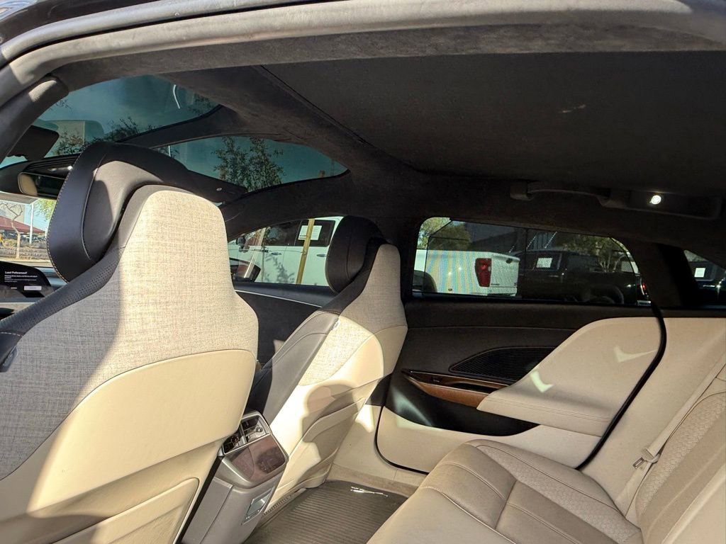 Used 2022 Lucid Air Grand Touring image 14