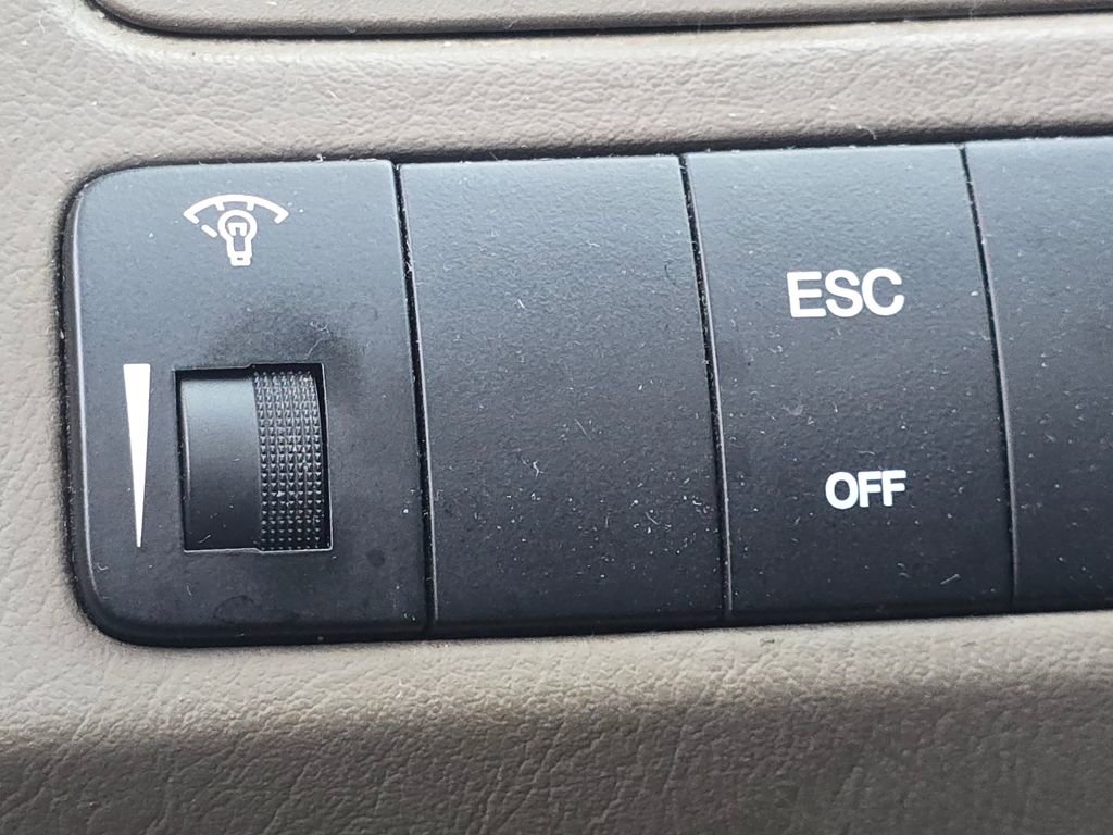 Used 2006 Hyundai Tucson 2WD image 28