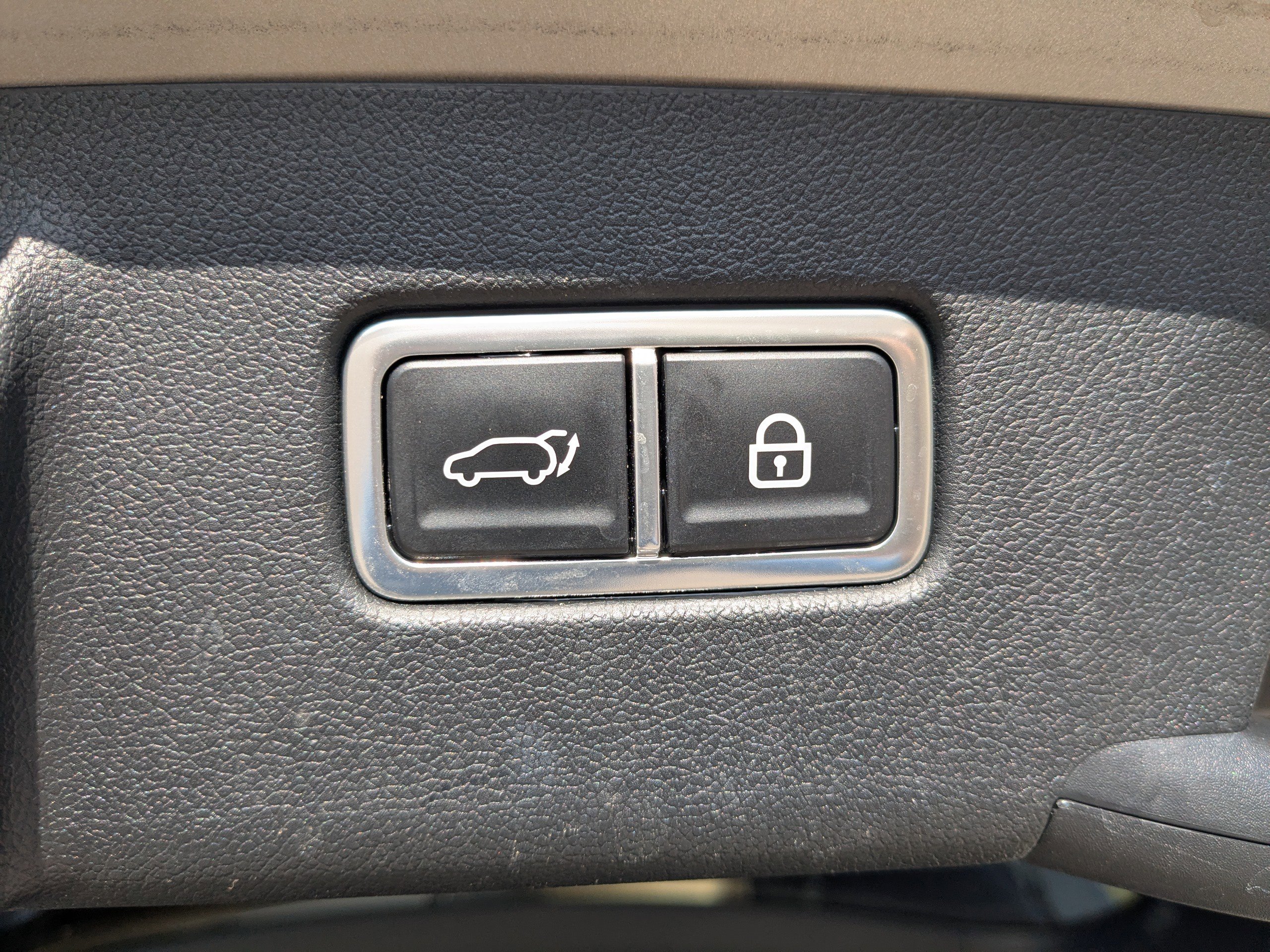 Certified 2021 Kia Sorento SX image 16