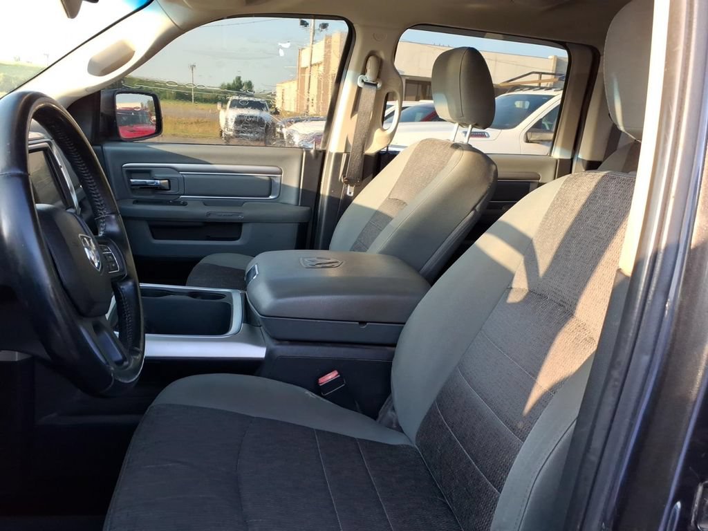 Used 2016 RAM 1500 Big Horn AWD/4WD image 12