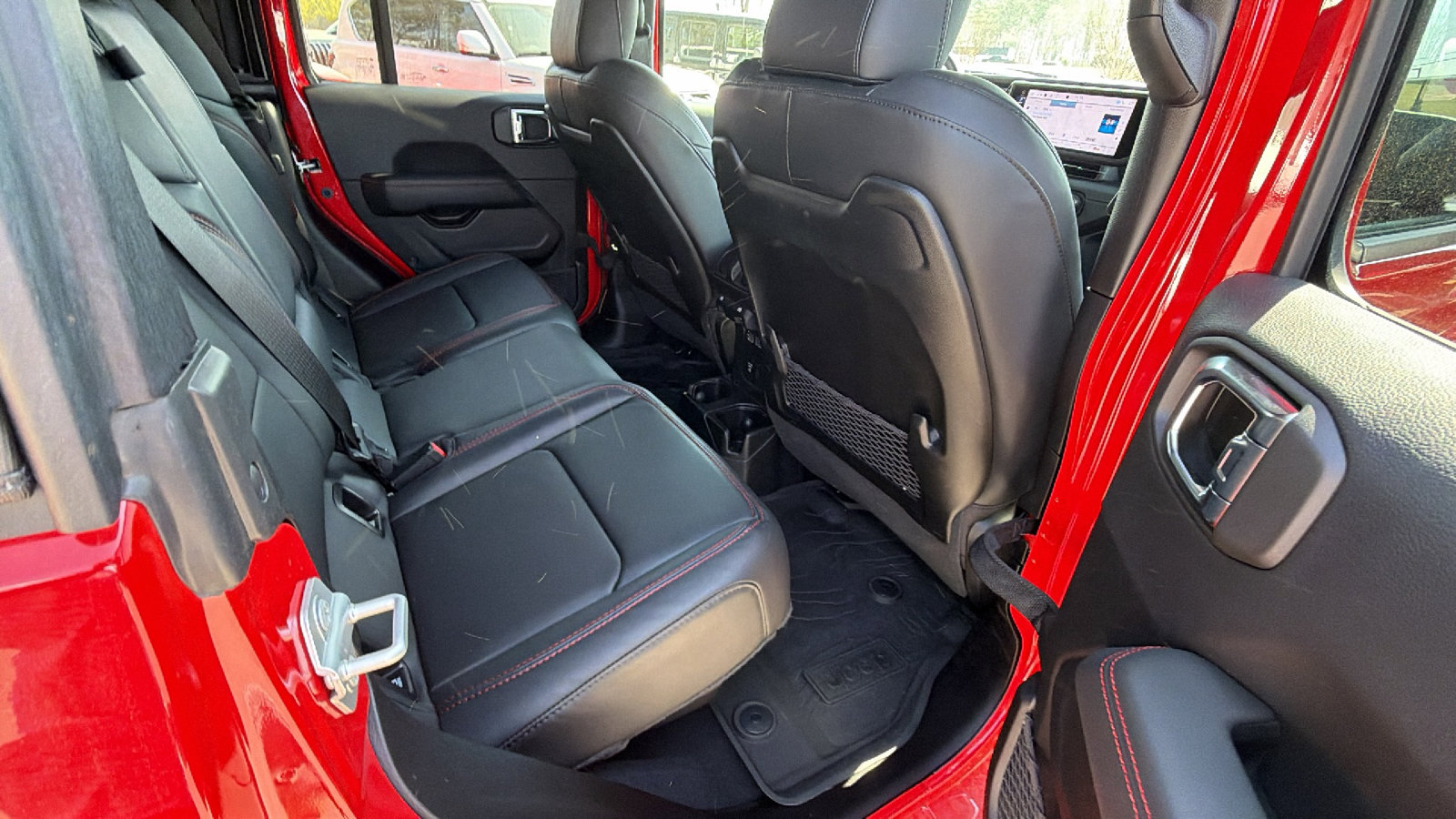 Used 2025 Jeep Gladiator Rubicon image 21