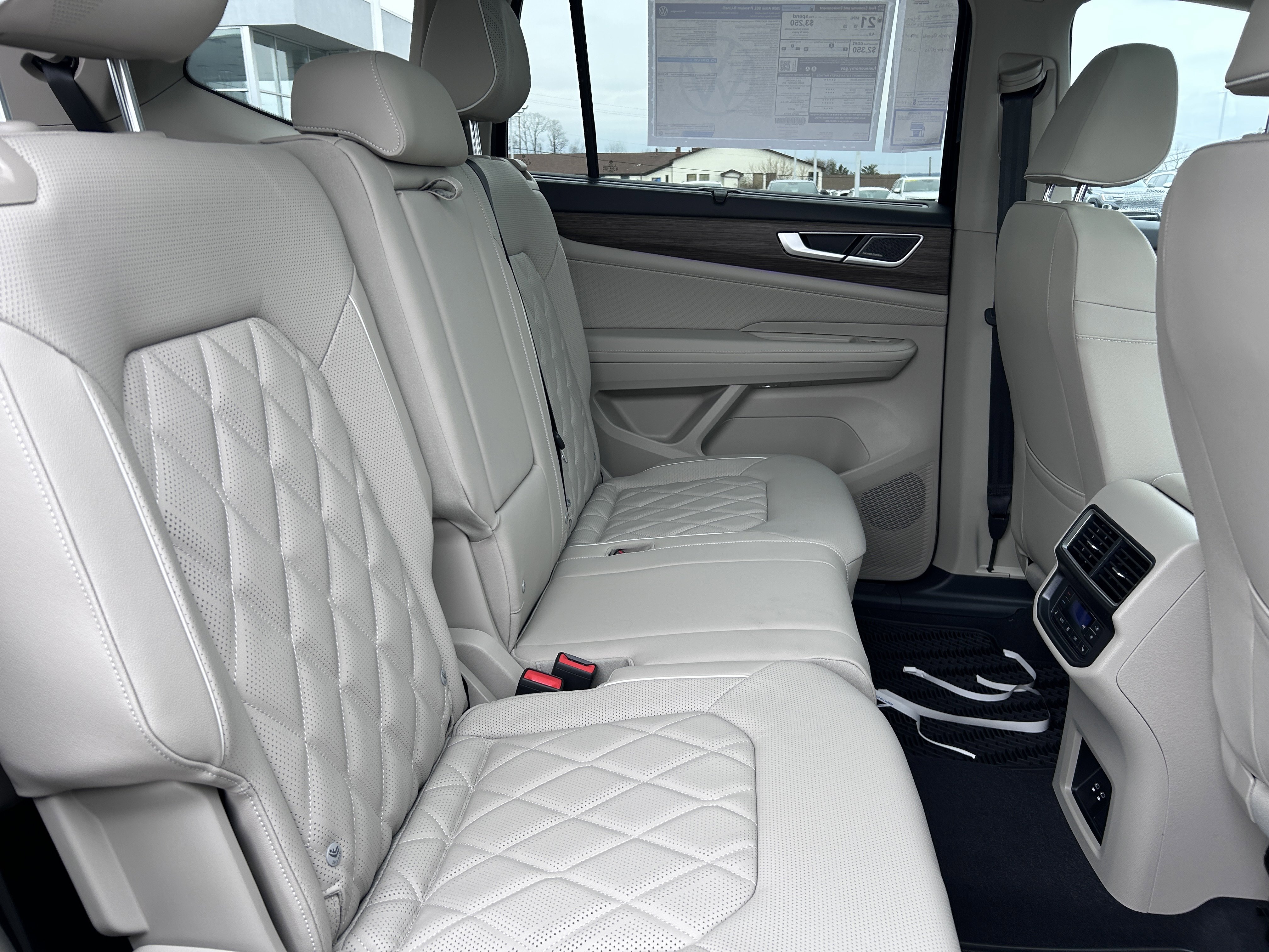 New 2026 Volkswagen Atlas SEL Premium R-Line image 29