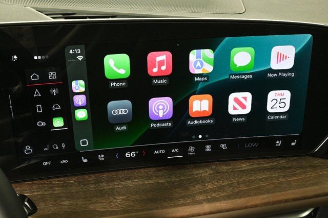 New 2025 Audi Q5 Premium Plus image 17