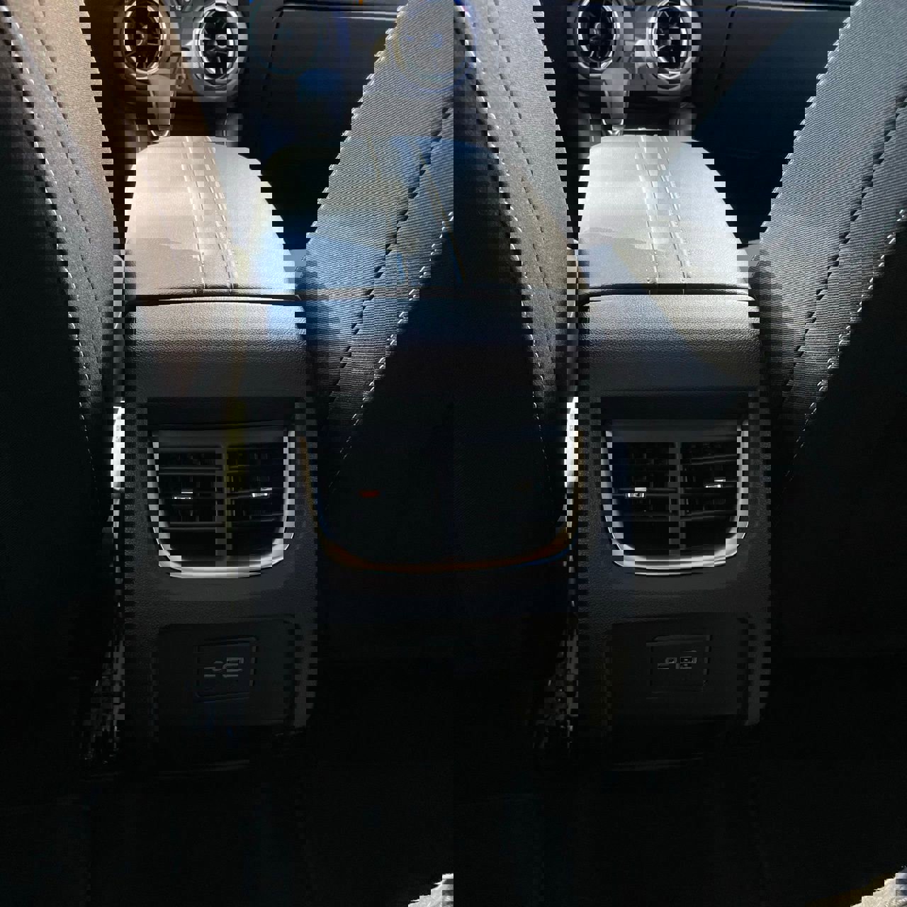 Used 2025 Chevrolet Blazer LT image 24