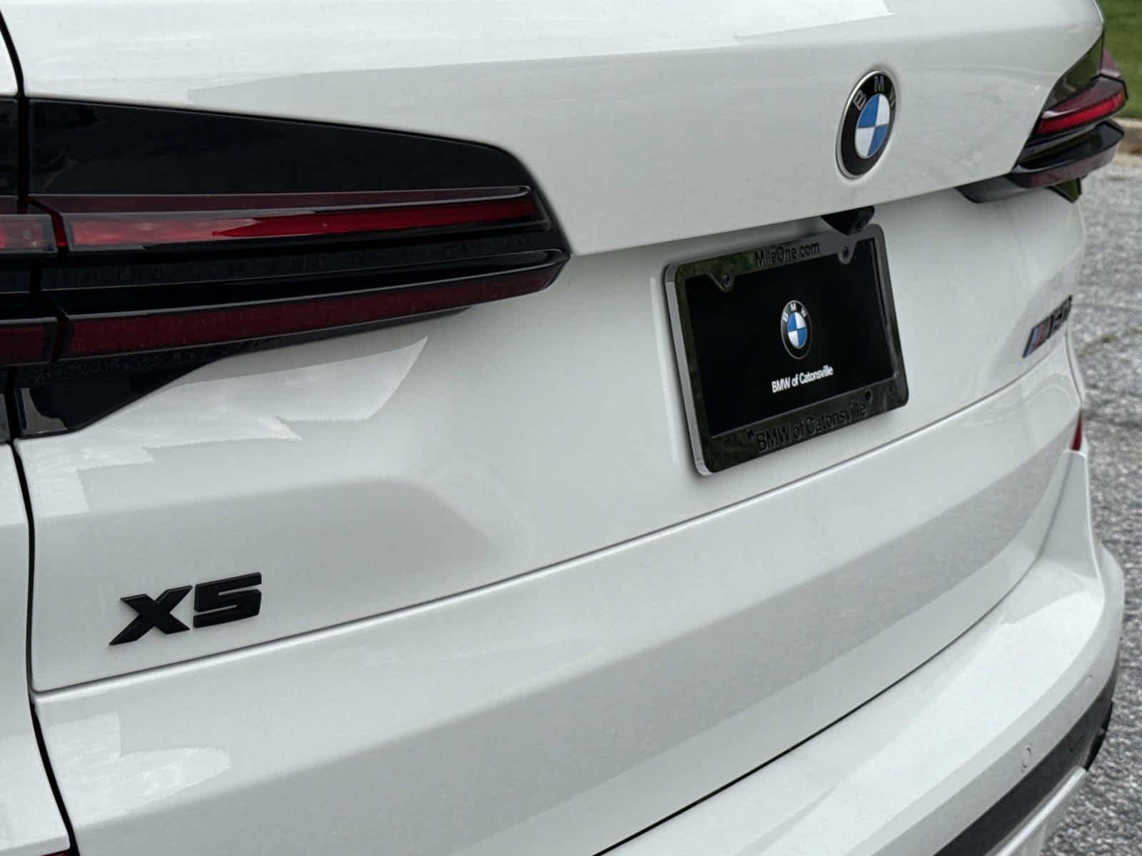 New 2026 BMW X5 M60i AWD/4WD image 11
