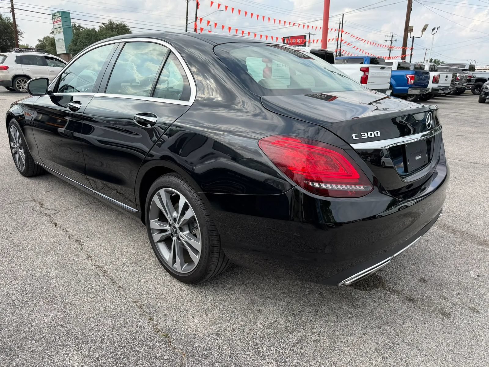 Used 2021 Mercedes-Benz C 300 Sedan w/ Premium Package image 8
